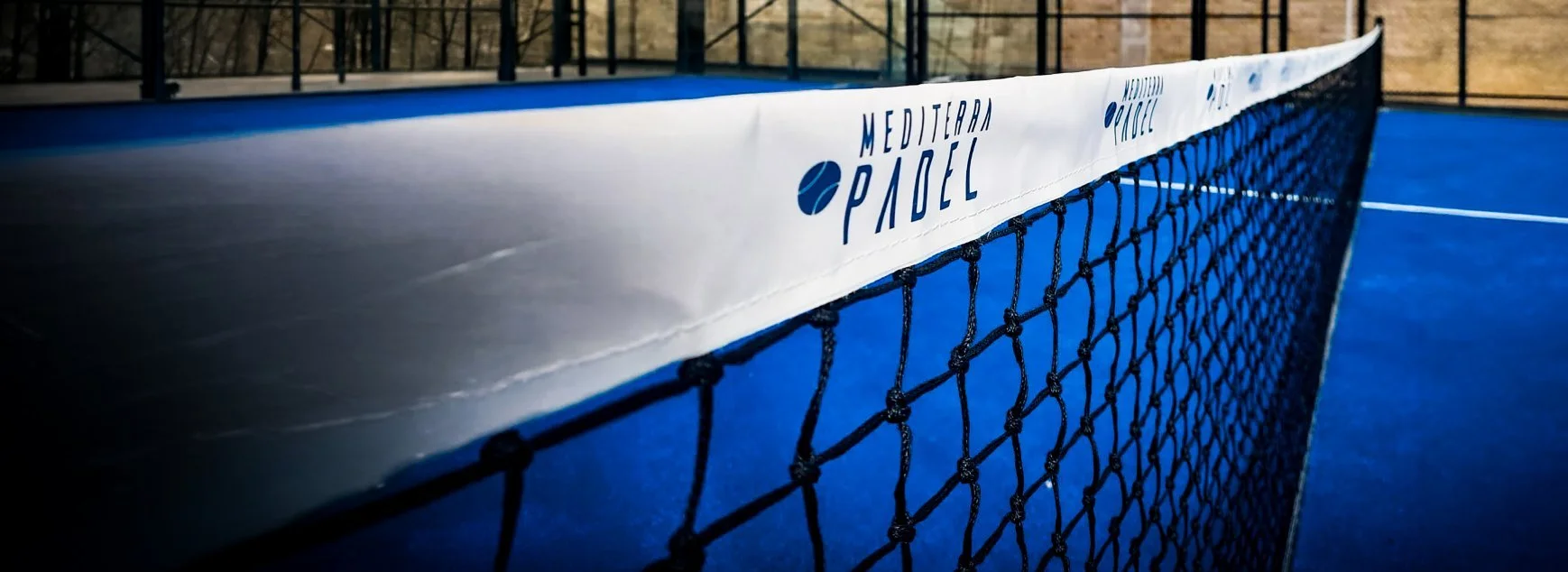STAND OUT WITH PANORAMIC PADEL COURTS